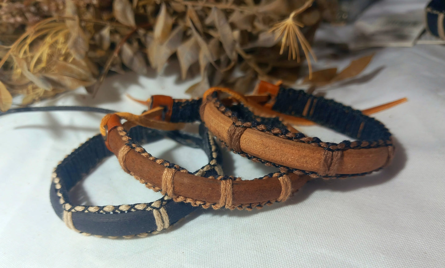 Pulsera cuero fina