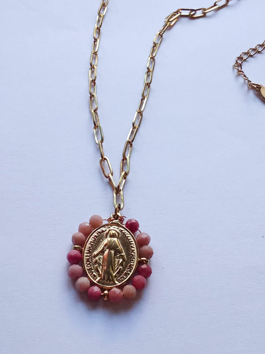 Collar virgen Milagrosa rosa